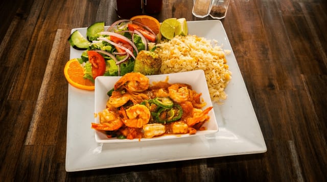Camarones Rancheros.