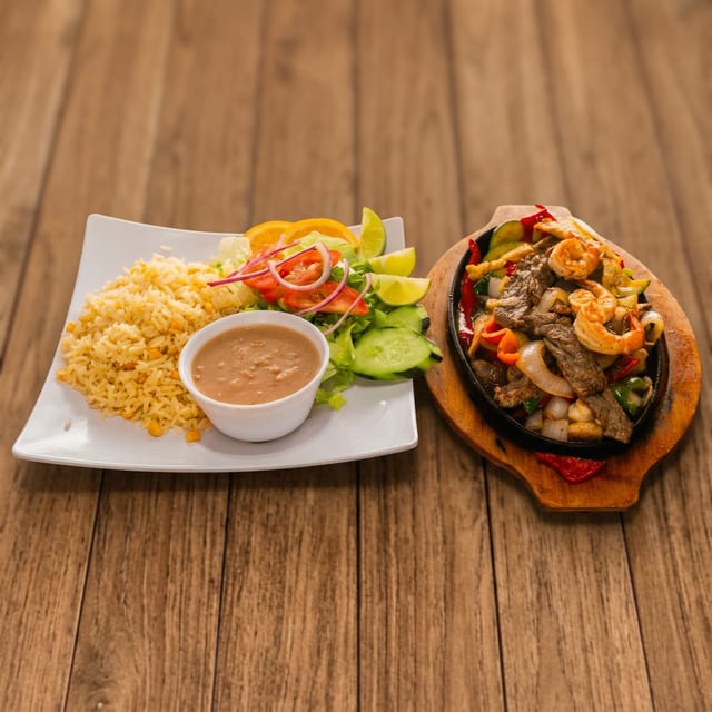 Fajitas Cielo, Mar y Tierra.